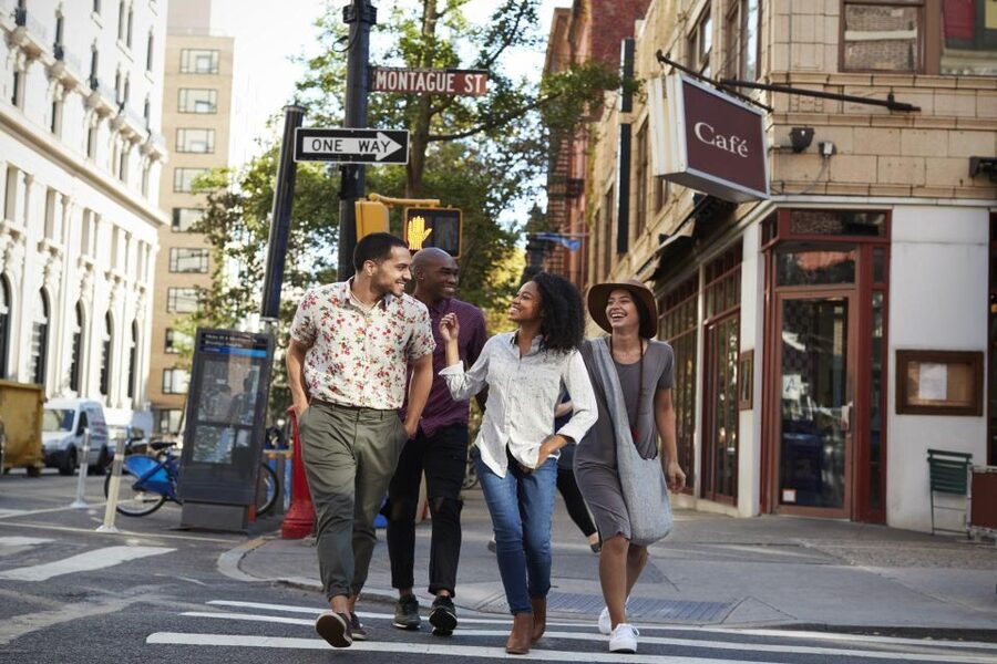 Downtown New York Highlights Private Walking Tour - Pacing, language, and group size, plus what to expect on the ground