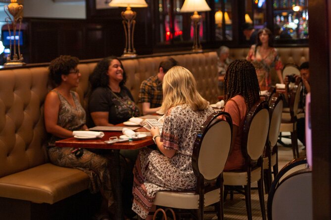 Drama and Discourse in New York Theatre - Where the night begins, 6:45 pm in the Theatre District
