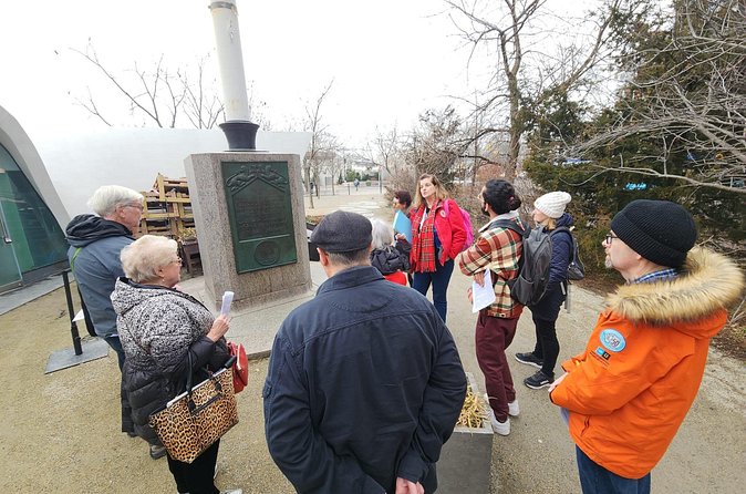 Dutch Lower Manhattan Private Walking Tour - Wall Street, Fortifications, and Peter Stuyvesant’s Drinking Story