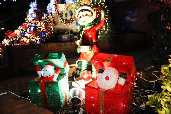 Dyker Heights Christmas Lights Express Bus from Times Square - Who This Tour Fits Best, and Who Might Want a Different Plan