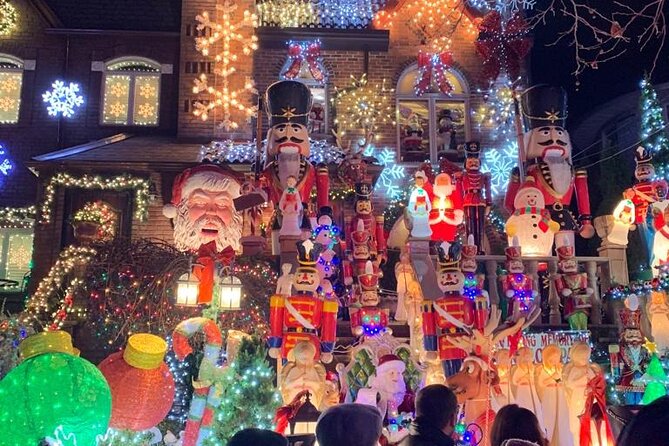 Dyker Heights Christmas Lights Tour - Key highlights to clock before you go