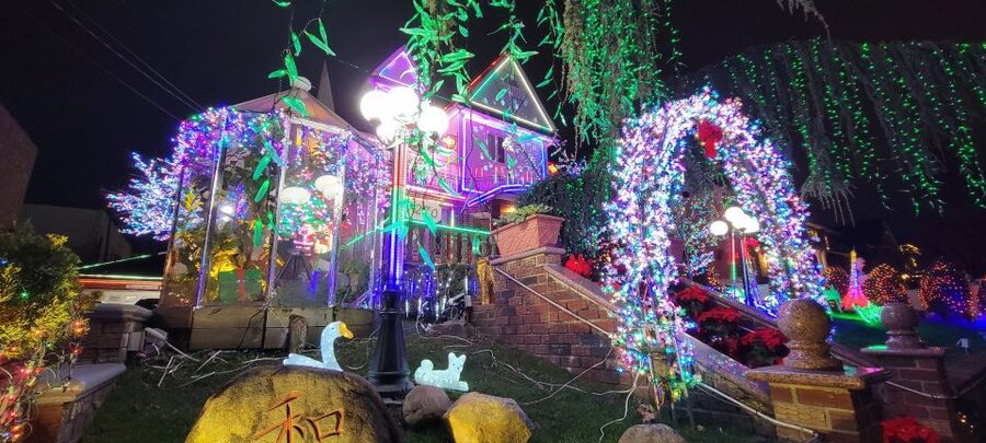 Dyker Heights Holiday Lights - Price and Value: Is $47 Worth It?