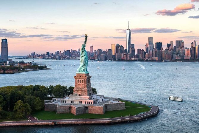 Easy Access Statue of Liberty and Brooklyn Bridge Discovery Tour - Price and value: is $129 a good deal?