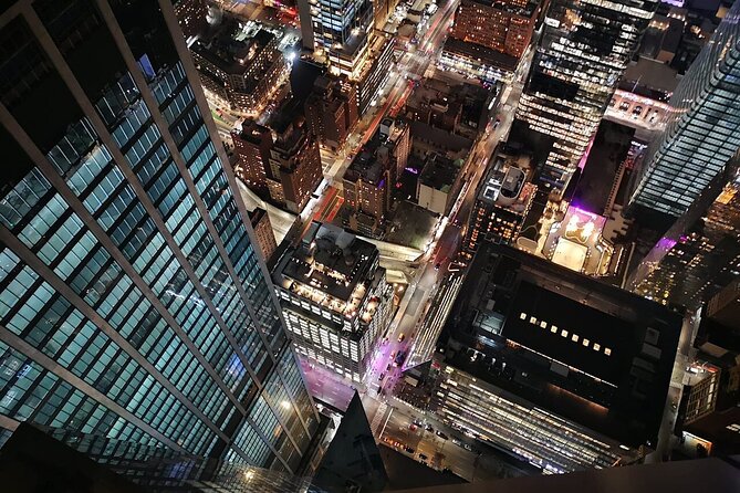 Edge at Hudson Yards General Admission Tickets - The 80-foot outdoor ledge and the glass-floor sensation