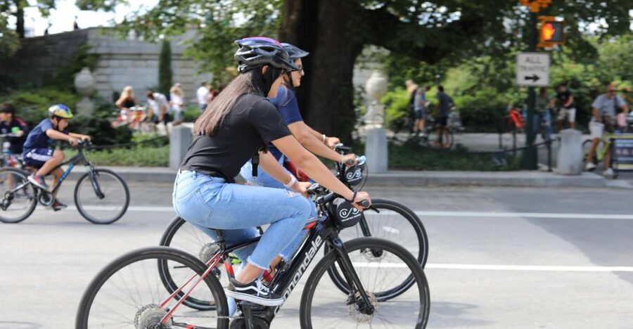 Electric Bike Tour: Classic Manhattan And More! - Battery Park to Little Italy: Where the Tour Finds Its Story