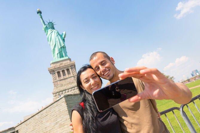 Ellis Island and Statue of Liberty Tour - Guides Matter: The Difference Between a Tour and an Escort