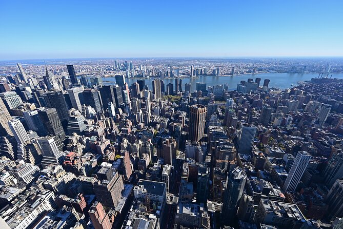Empire State Building Walking Tour from NYC - Stop 2, New York Public Library: Beaux-Arts details you can spot fast