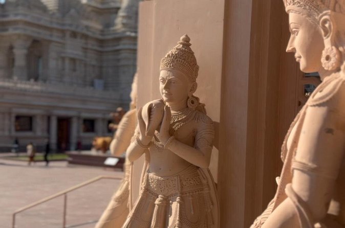 Explore the Hindu Temple a Spiritual Gem Near New York - Weather and day-of realities you can’t skip