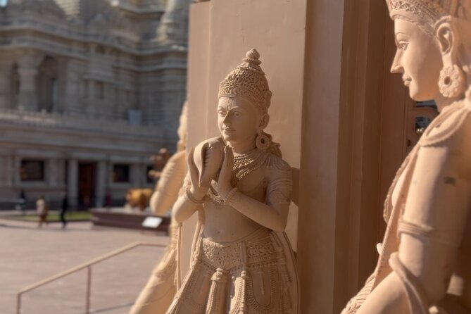 Explore the Hindu Temple a Spiritual Gem Near New York - Who should book this (and who might not love it)