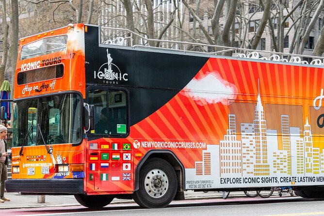 Express Sightseeing Bus Tour with Statue of Liberty Cruise Combo - Wall Street, the World Trade Center Site, and the Waterfront Switch