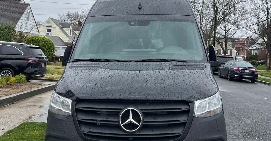 Family And Group Airport Transfer - Pickup From Your Address, Then the Meet-and-Greet Handoff