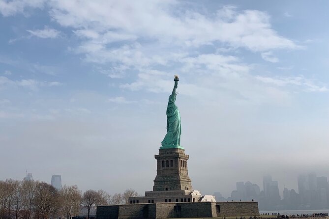 Family Friendly Statue of Liberty and Ellis Island Private Tour - Starting at Battery Park, Then Learning the Waterfront’s First Chapter