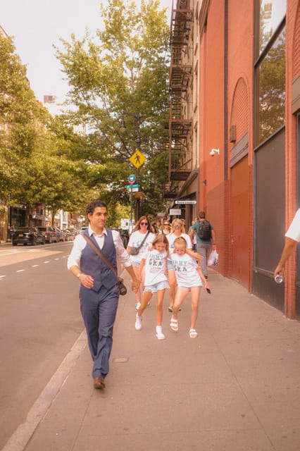 Fan Tribute: Taylor Swift in New York Walking Tour - Her favorite recording studio: connecting music to place