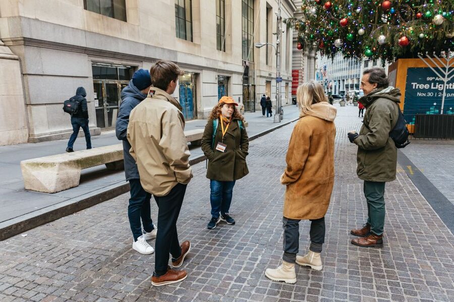 Financial Crisis Tour - The New York Stock Exchange Photo Stop (And Why It Still Works)