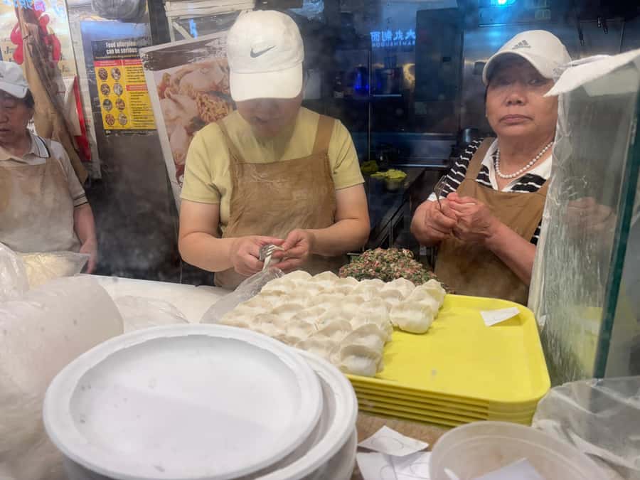 Flavors of Flushing: Exploring New York's Biggest Chinatown - The 1.5-hour plan: what you’re doing and why the timing matters