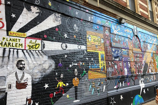French Tour of Harlem and Columbia - Street Art and Music References on the Way to the Finish