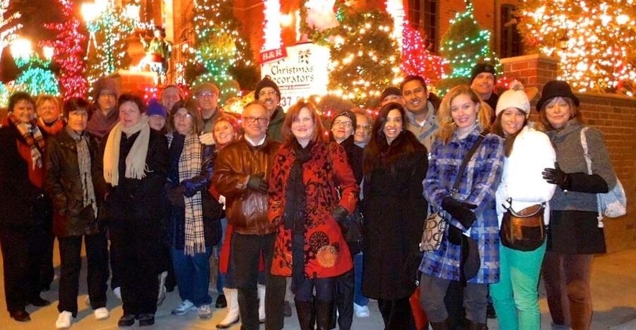 From Manhattan: 4-Hour Christmas Lights Luxury Bus Tour - Key things you should notice before you go