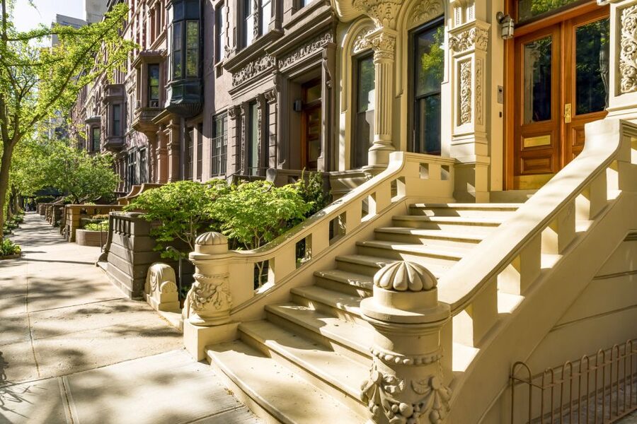 From Manhattan: Bronx, Queens and Brooklyn Half-Day Tour - Brooklyn Portion: Greenpoint, Williamsburg, and the City’s Creative Edge