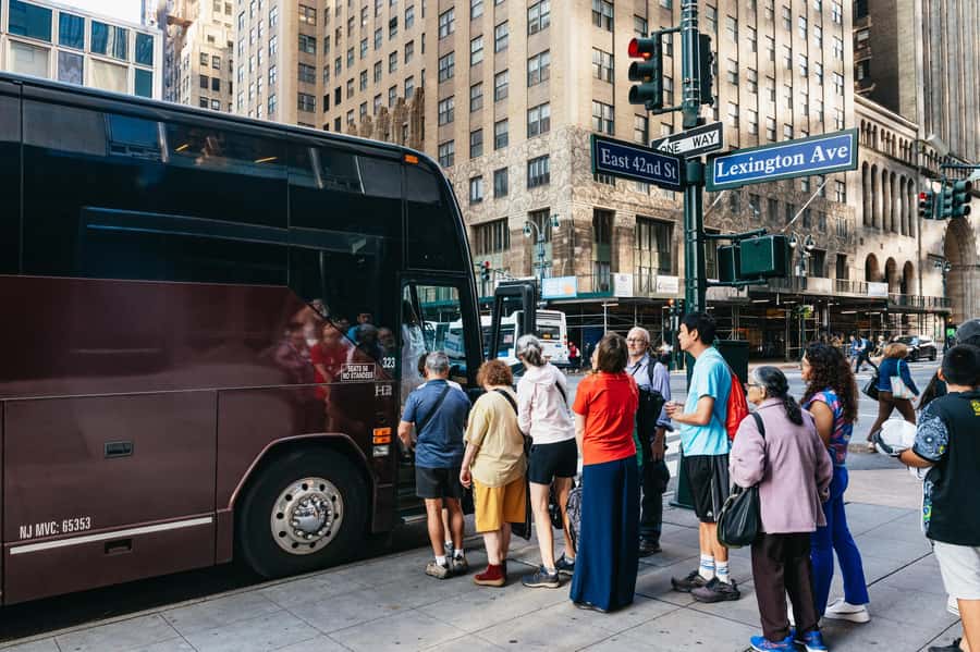 From Manhattan: Full-Day NYC Boroughs and Coney Island Tour - DUMBO and the Brooklyn Bridge: Building Your NYC Photo Map