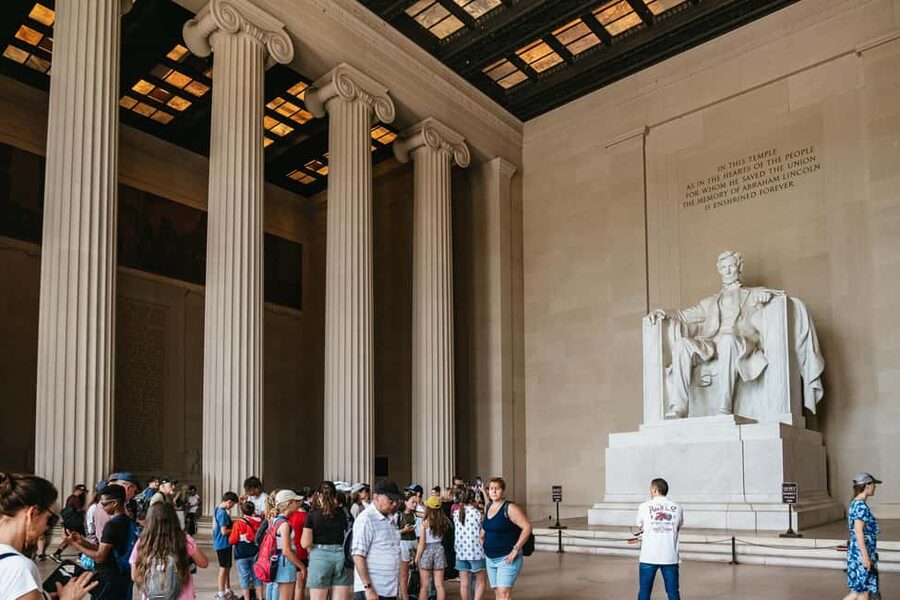 From Manhattan or New Jersey: Washington DC in a Day Tour - Martin Luther King Jr Memorial: why this stop feels different