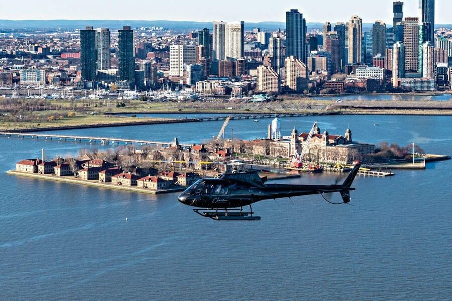 From New Jersey: NYC Skyline Helicopter Tour - Photos and Seats: How to Get the Best Shots in a Short Flight