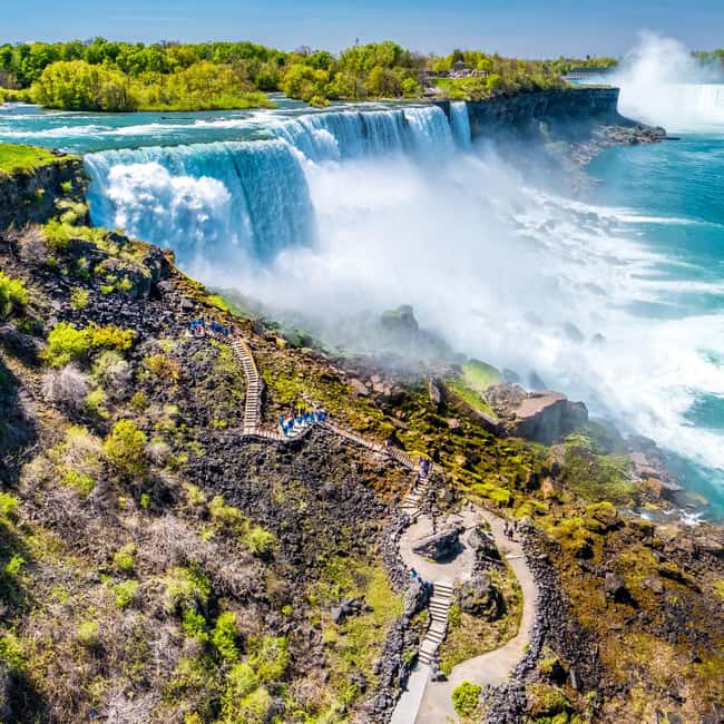 From New York City: Niagara Falls Guided Tour - The overnight coach rhythm that makes this work