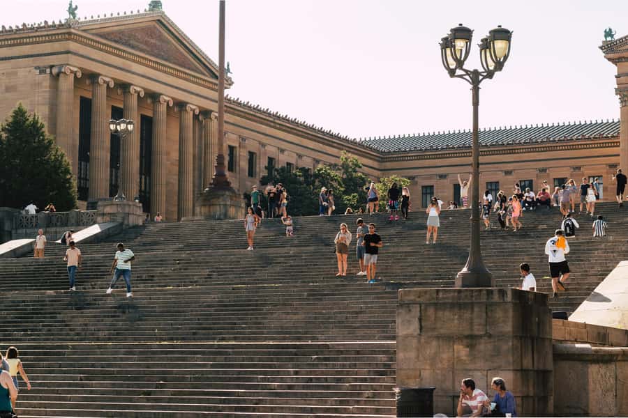From New York City: Washington and Philadelphia 1-Day Tour - Pace and comfort: how to survive a 15-hour day without losing it