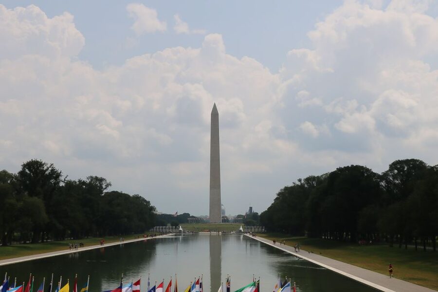 From NYC: Guided Day Trip to Washington DC by Van or Bus - National Mall walk: Lincoln, Vietnam, Korean War, and the Reflecting Pool photo moment