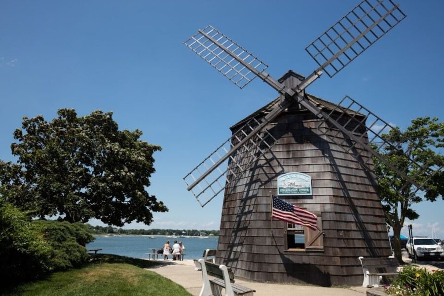 From NYC: Hamptons, Sag Harbor, and Outlet Shopping Day Trip - Key Points You’ll Notice on This Tour