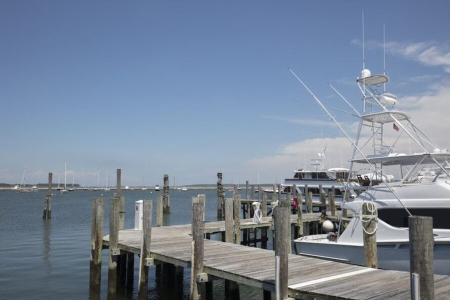 From NYC: Hamptons, Sag Harbor, and Outlet Shopping Day Trip - Southampton Sights: Main Street Stroll and Ocean Drive Views