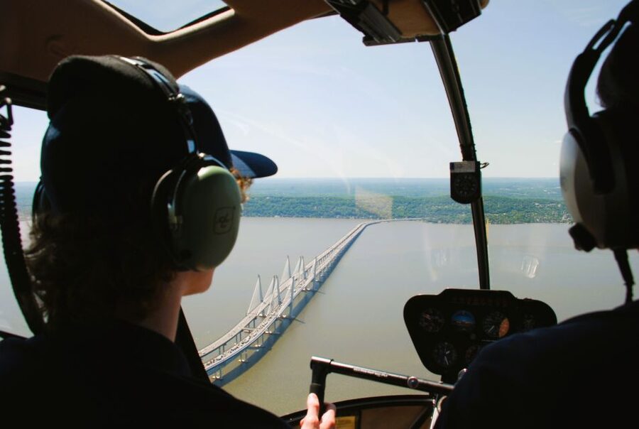From Westchester: New York Helicopter Piloting Experience - Who This Suits Best: First-Time Pilots, Families, and City Lovers With a Twist