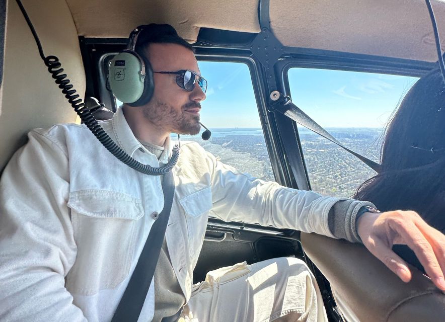From Westchester: NYC Private Helicopter Tour for Couples - What the pre-flight safety briefing and boarding actually mean
