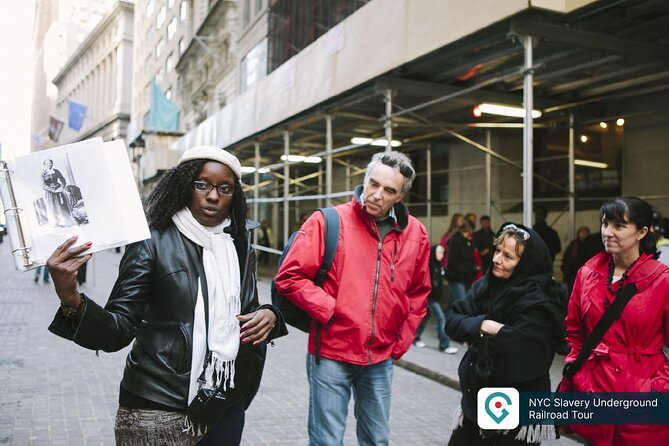 Go City: New York Explorer Pass: 100+ Things to Do Including Edge - Neighborhood walking tours for when you want context, not just photos