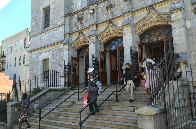 Gospel Wednesday Music Concert in Harlem - What to Expect at the Church: Comfort, Seating, and Check-In Speed