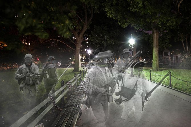 Greenwich Village Group Haunted Ghost Tour, in NYC - Finding the Start: Washington Square North at Night