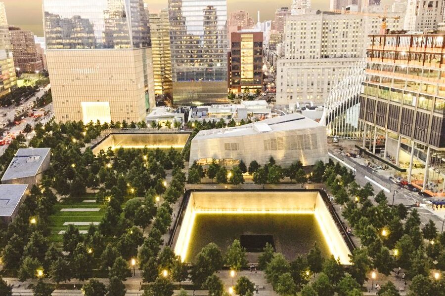Ground Zero 9/11 Memorial Tour & Optional 9/11 Museum Ticket - Who this tour suits best