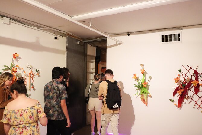 Guided Speakeasy Walking Tour of New York City - What the guides do well, and why it feels personal