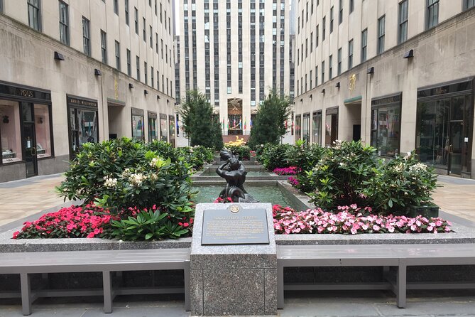 Half Day Tour in New York - Midtown power stops: Lincoln Center, Central Park, Trump Tower