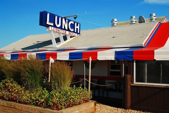 Hamptons Private Day Trip from New York City - Southampton stop: boutiques, gourmet lunch, and the real-estate chatter
