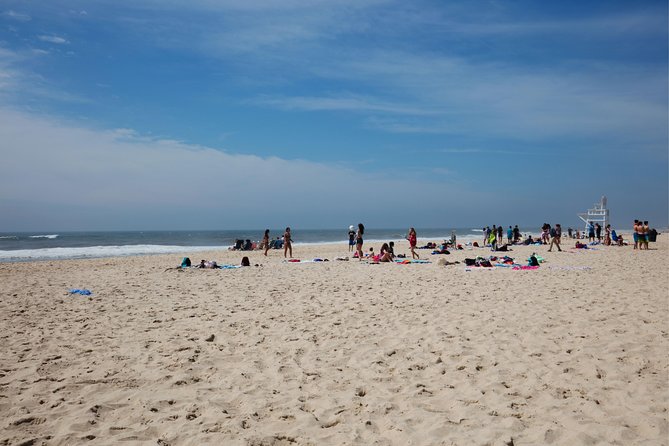 Hamptons, Sag Harbor & Outlet Shopping, 1-Day Tour from NYC - Duck Walk Vineyards wine tasting: a fun break, with an important 21+ note