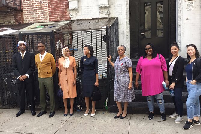 Harlem Movie and TV Multimedia Walking Tour - The guide’s job: connecting screen scenes to street context