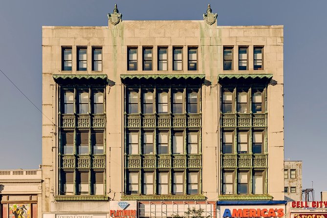 Harlem Walking Tour: Mount Morris Park Historic District w/ Lunch - Temple Israel, Hand-In-Hand, and the Stars of David detail