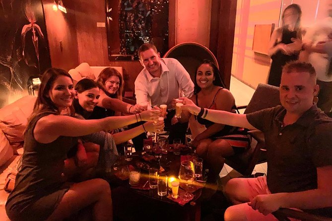 Hidden Bar and Speakeasy Night Tour NYC - Stop 1: Flute Bar and how the evening gets its tone