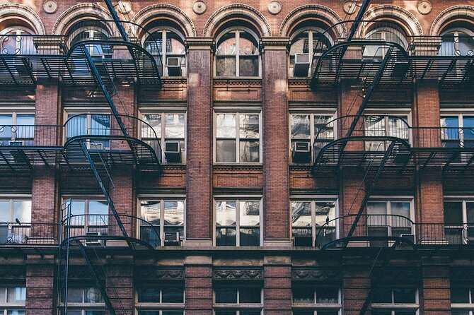 Immersive Murder Mystery in Manhattan - Scavenger Hunt Experience - Price and time: does $25 buy enough?