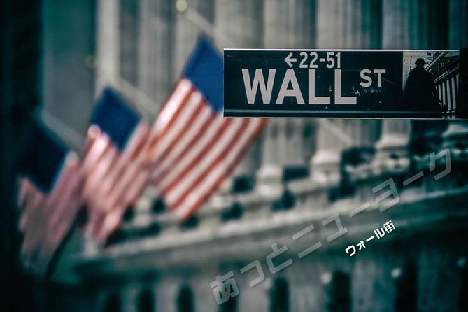 JAPANESE guided tour!! New York city "1-day" sightseeing tour. Times Square, the Statue of Liberty, Wall St, and more. - 9/11 Memorial and Wall Street: what the short stops are best for