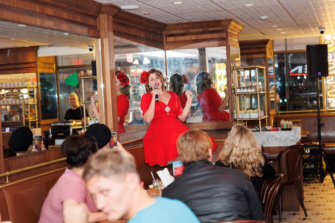 Live Show in the Heart of Times Square — Inside Classic NYC Deli - Who this is best for