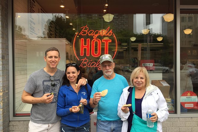 Lower East Side Eats Food Tour - Stop-by-Stop: Classic New York Staples and Globe-Hopping Snacks