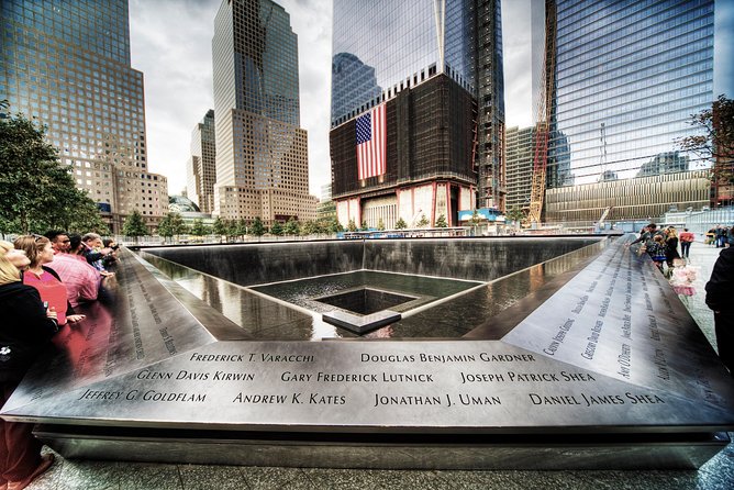 Lower Manhattan & 9/11 Memorial Exclusive Guided Walking Tour - Battery Park Underpass to Castle Clinton: the port and the immigration story