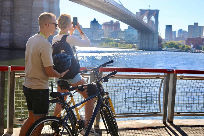 Lower Manhattan and Brooklyn Bridge Guided Fiets Tour (Dutch) - Lower Manhattan loop: Chinatown and Little Italy without losing your place