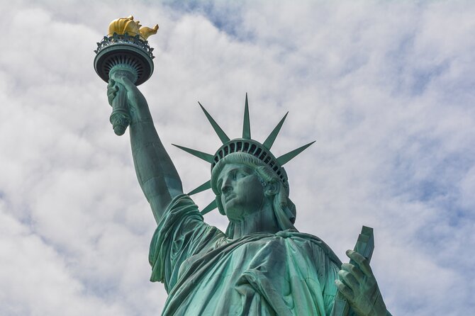 Luggage Storage in New York City - What You Can Store, and Why The “Any Size” Part Matters